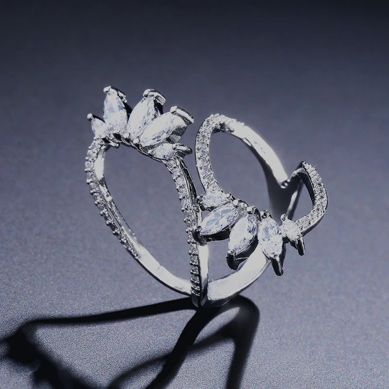 ZAKOL Cute White Geometric Zirconia Leaf Open Adjustable Rings for Women Party Jewelry 2023 New