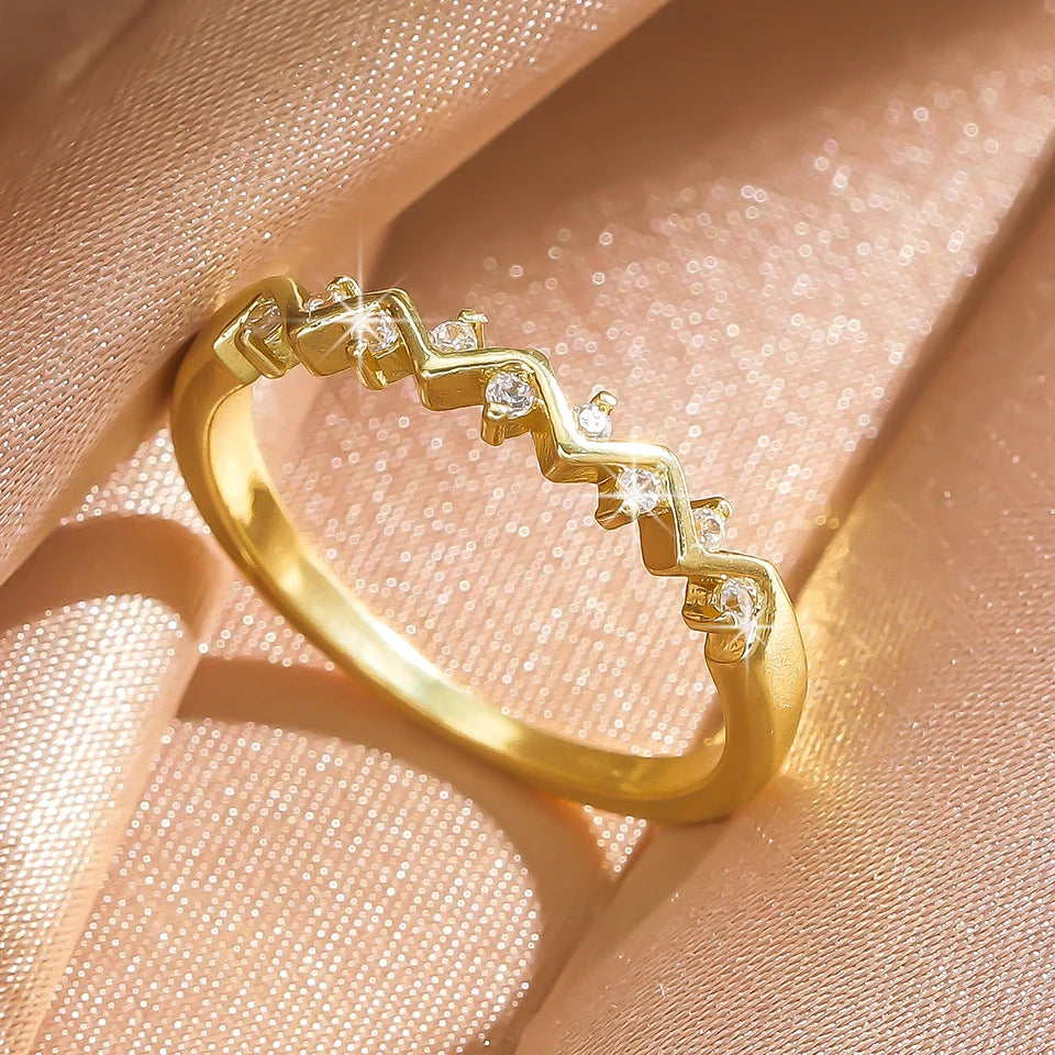 ZAKOL Minimalist Fashion 18K Gold Color Leaf Zircon Finger Ring for Women Exquisite Anniversary Birthday Jewelry Gift
