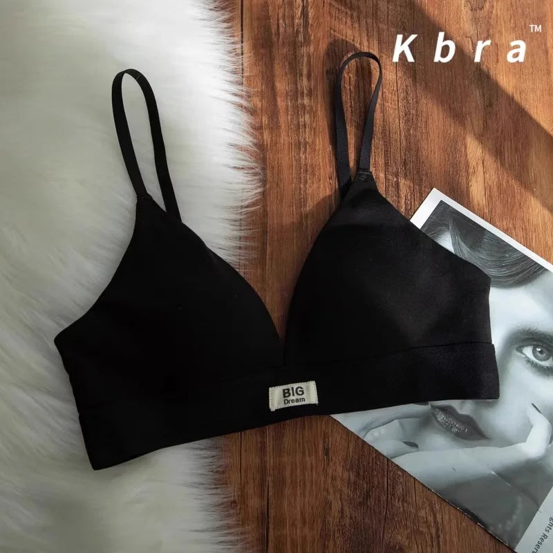 MOYISU Wholesale French Lady Triangle Cup Lingerie for Women No Underwire Comfort Anti-sag Small Bra Cover No Trace Summer Thin