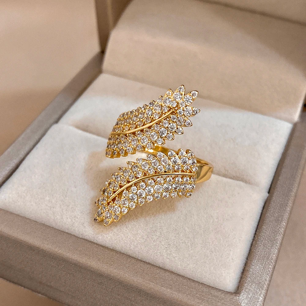 Luxury Elegant Golden Sparkling Micro Zirconia Double Leaf Rings Statement Copper Alloy Jewelry Stackable Valentine's Day Gift