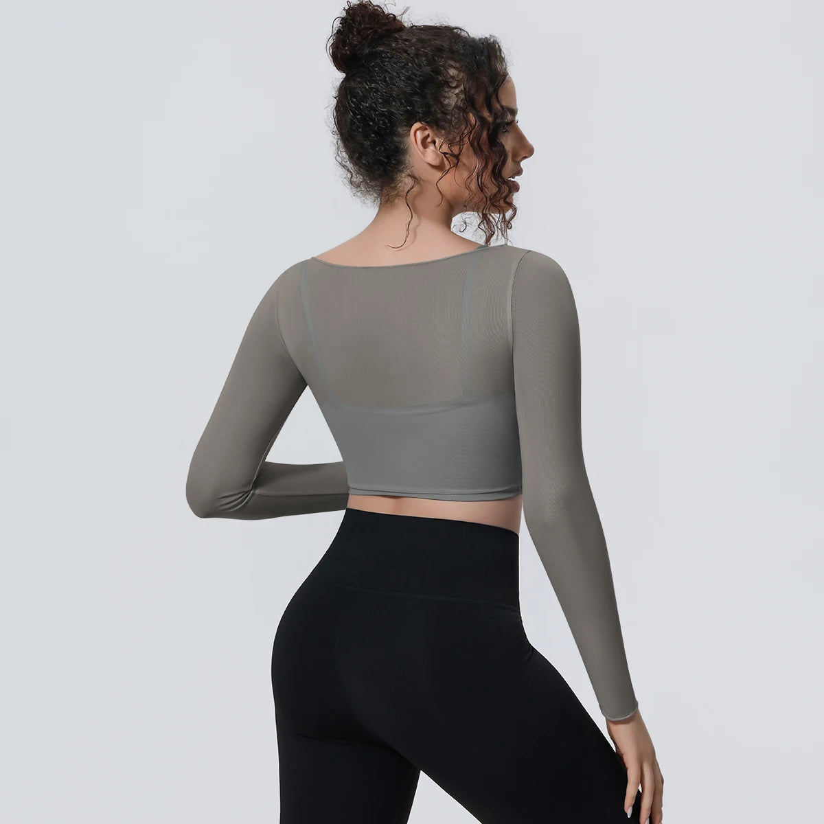 Woman Sports Yoga Long Sleeves Workout Top Solid Color False Two-piece Mesh Running Shirts with Chest Pad Summer Long Sleeves