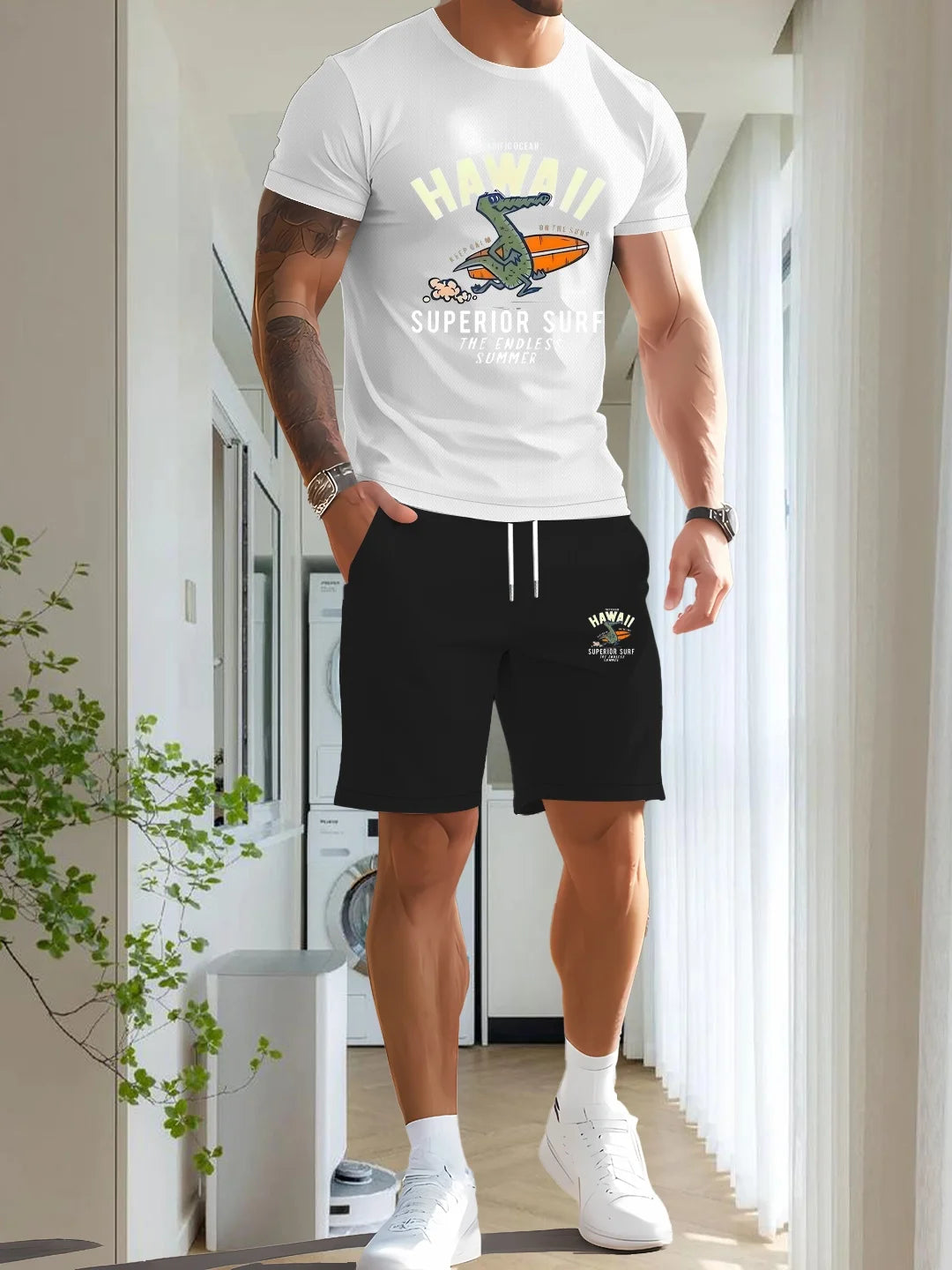 Men's printed two-piece fashionable casual round neck short sleeved T-shirt and drawstring shorts spring/summer sports suit men'