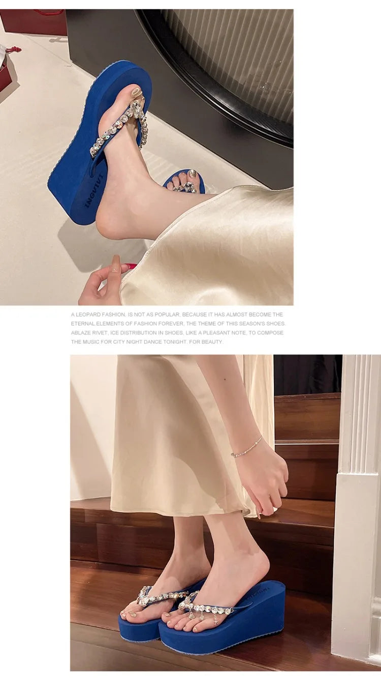 2025 Summer New High-heeled Flip Flops Women's Rhinestone Chain Pendant Thick Bottom Fashionable Clip on Sandals Beach Slippers