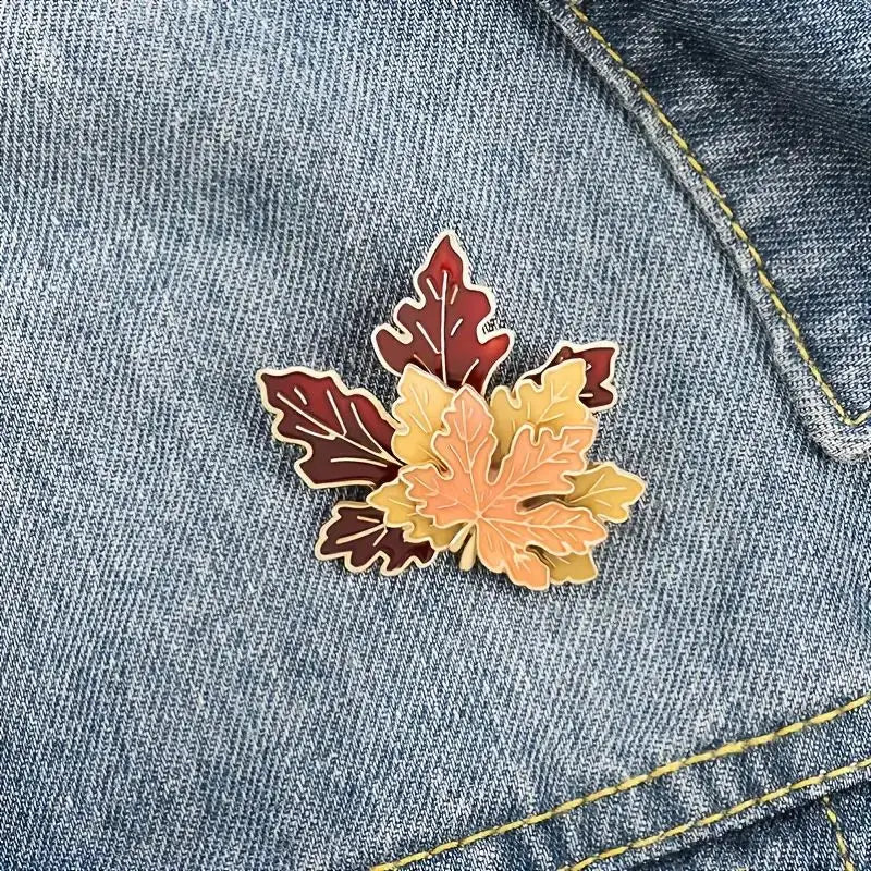 Trendy Red Maple Leaf Metal Brooches For Women Men Crystal Plant Brooch Party Birthday Winter Jewelry