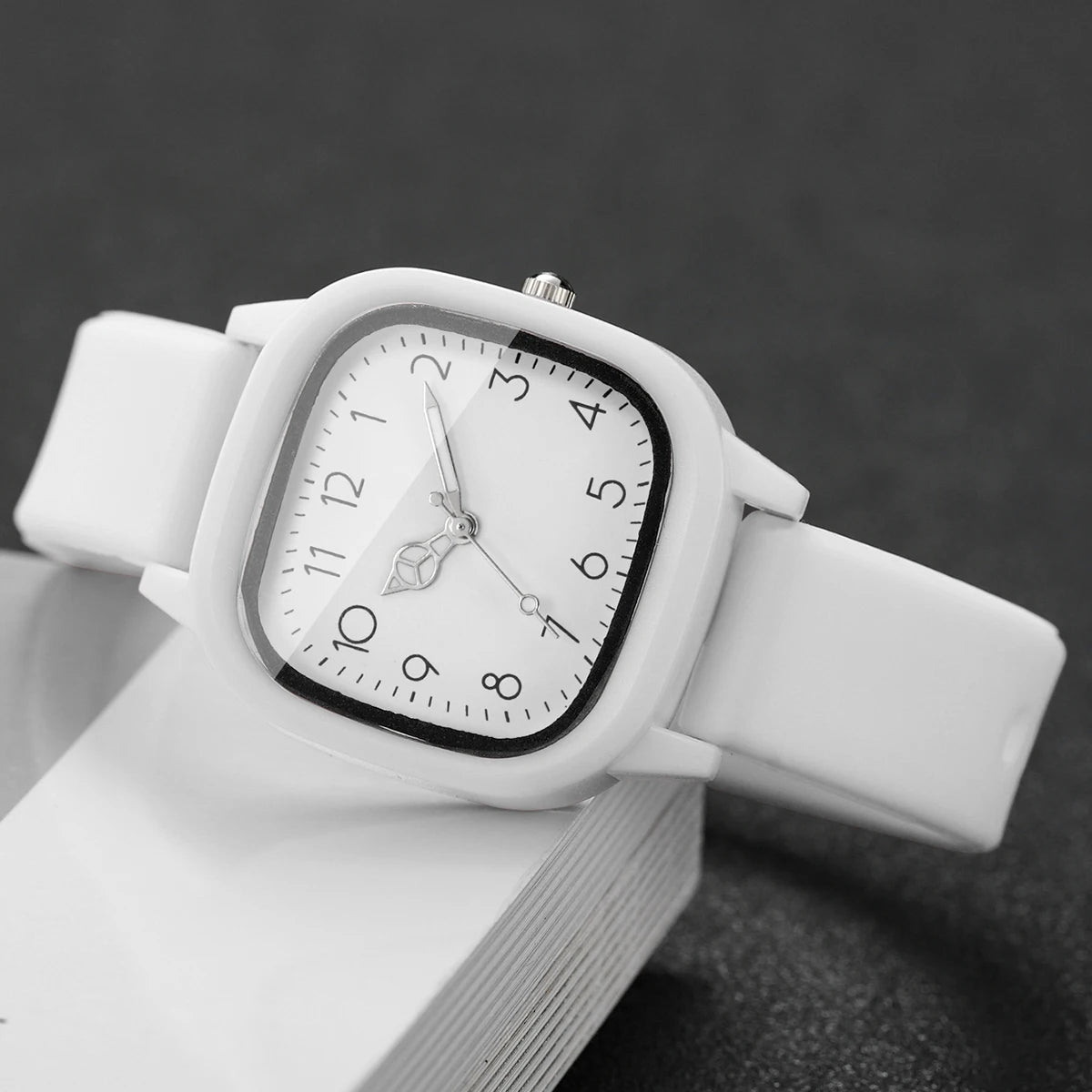 2PCS Fashion Women Watch Heart Bracelet Set Square Dial Silicone Strap Ladies Quartz Wristwatches Relogio Feminino (Without Box)