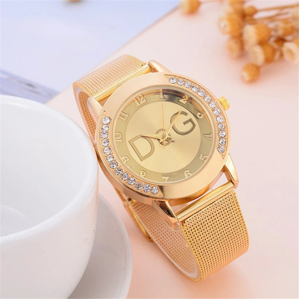 New Starry Sky Diamond Women’s Watch – Gold Mesh Strap