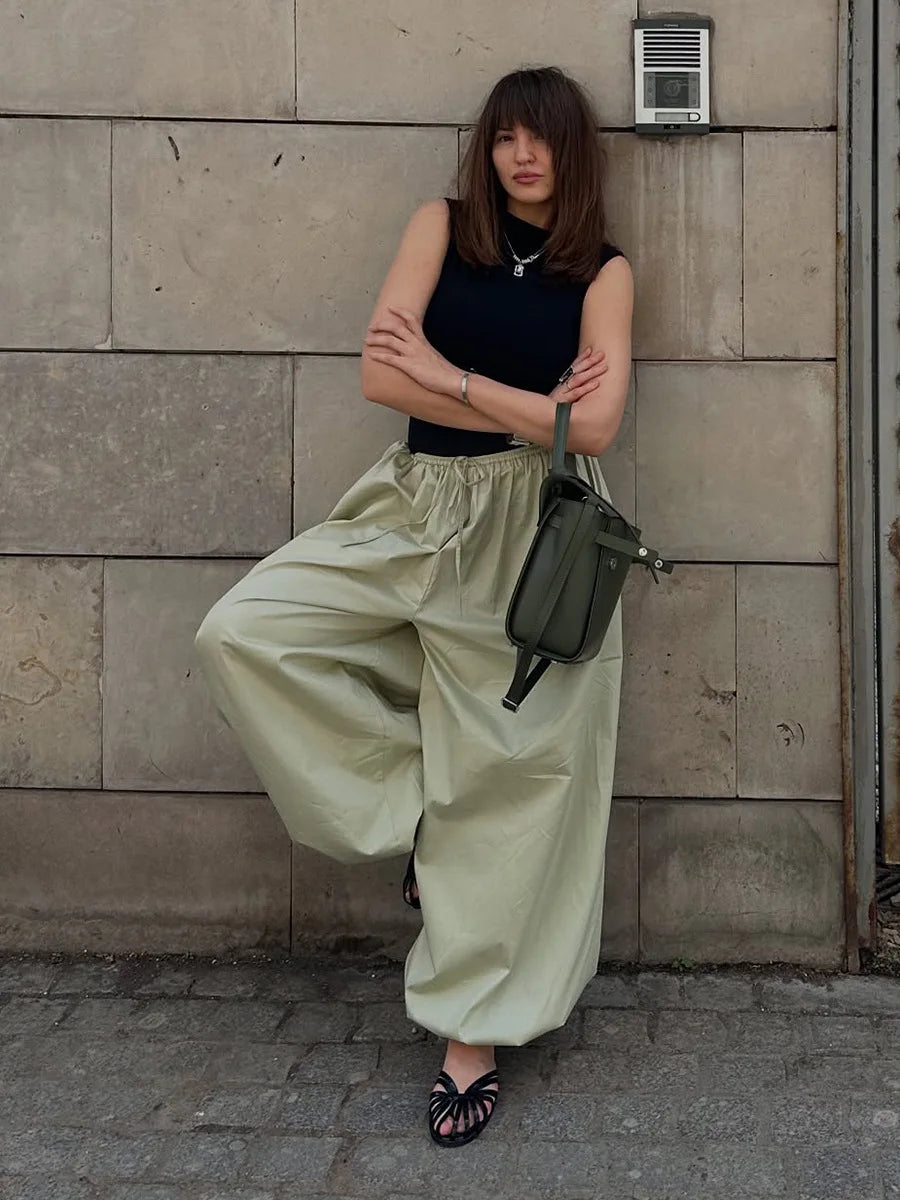Y2k Fashion Pocket Bloomers Female Trousers Wide Leg Women Pants Pleated Loose High Waist Patchwork Bandage Streetwear