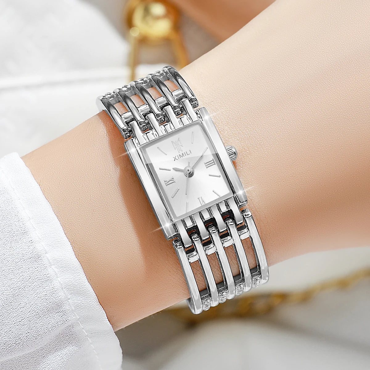 Luxury Gold Bracelet Strap Women Quartz Watch Rectangle Roman Dial Ladies Dress Wristwatches Clock Relogio Feminino（Without Box）