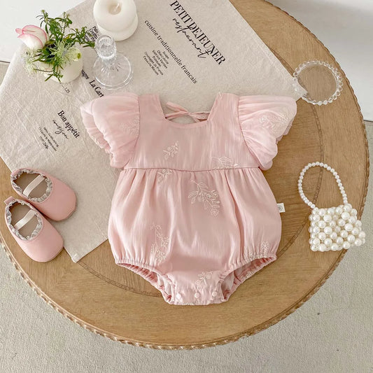 Summer new baby girl jumpsuit cute bubble sleeve embroidered cotton jumpsuit, comfortable children's clothing suitable for 0-2 y