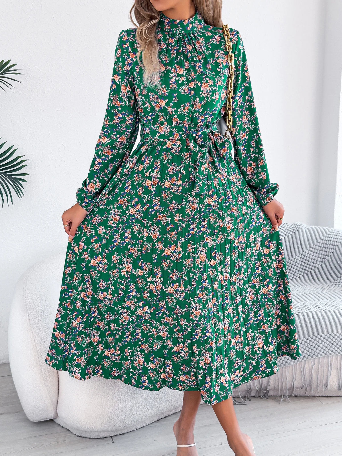 Floral Stand Up Collar Bridesmaid Dress 2026 Spring Autumn Elegant Long Sleeve Waist Cinching Pleated Dresses Woman Clothing