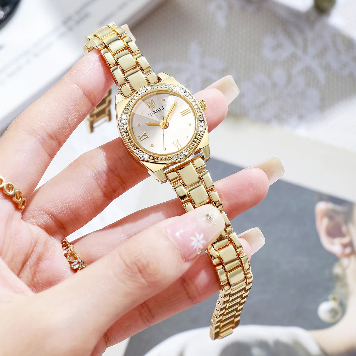 Elegant Rhinestone Roma Dial Women Quartz Watch Stainless Steel Bracelet Wristwatches Clock Gift Relogio Feminino（Without Box）