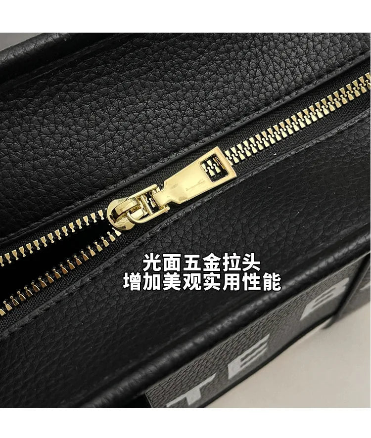 New 2025 women's tote bag, versatile single-shoulder bag, high-end crossbody bag, large capacity