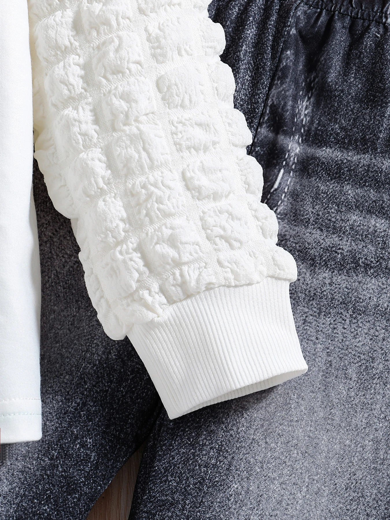 Girls’ Spring & Autumn Fashion Set – Cartoon Top & Slim Pants