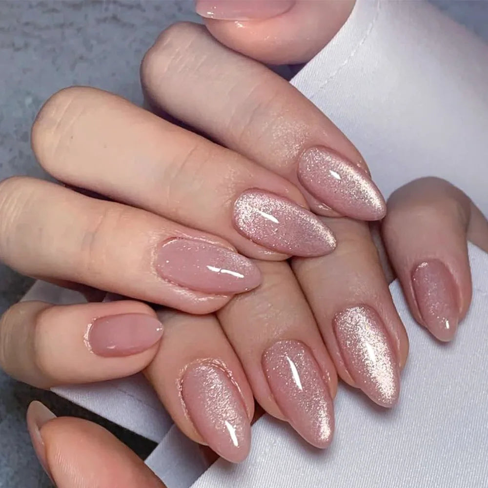 24Pcs Simple Green French False Nails Short Almond Fake Nails with Wave Line Design Wearable Round Head Press on Nail Tips