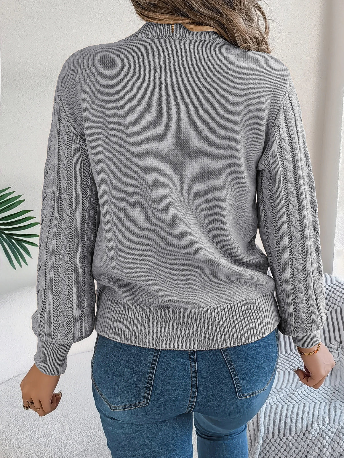 Autumn and Winter Casual Solid Color O-Neck Hollow Out Long Sleeved Pullover Sweater