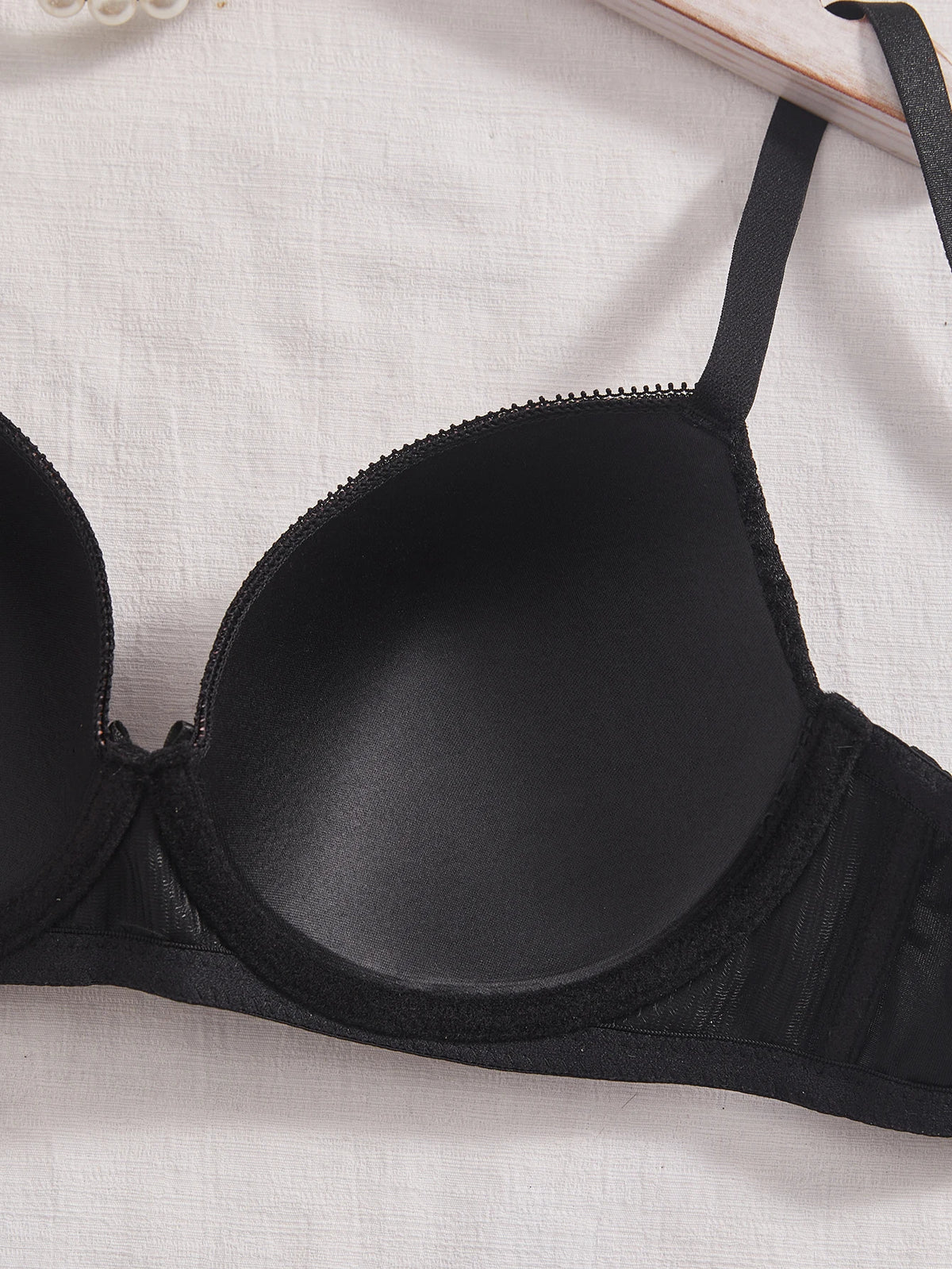 Elegant Women Lace Bra Contrast Color Underwire Push Up Brassiere Sexy Everyday Comfort Ladies Lingerie