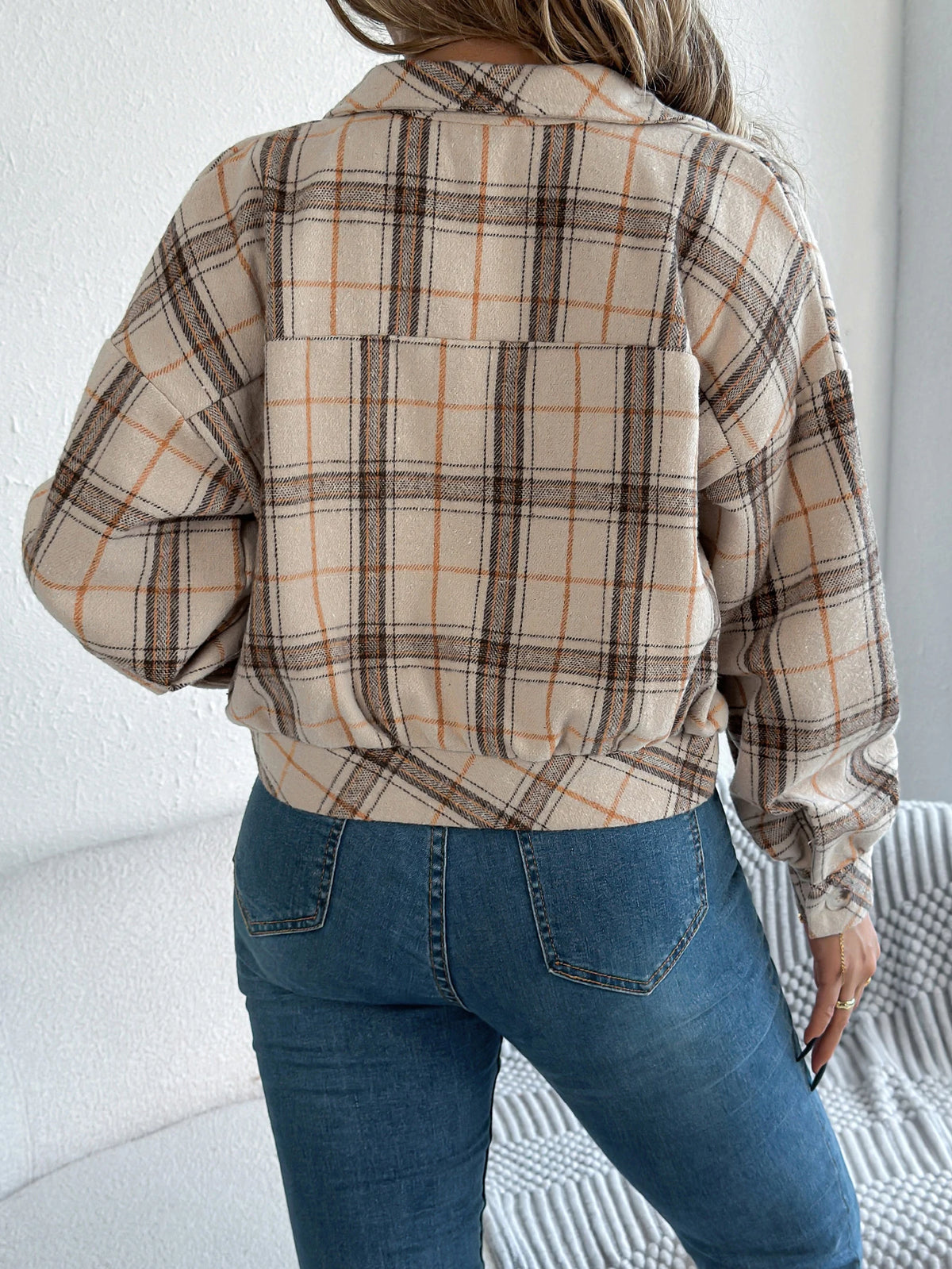 Autumn Winter Casual Plaid Cropped Jacket Lapel Lantern Long Sleeve Single Breasted Woolen Jacket 2026 Fashion Women Clothes