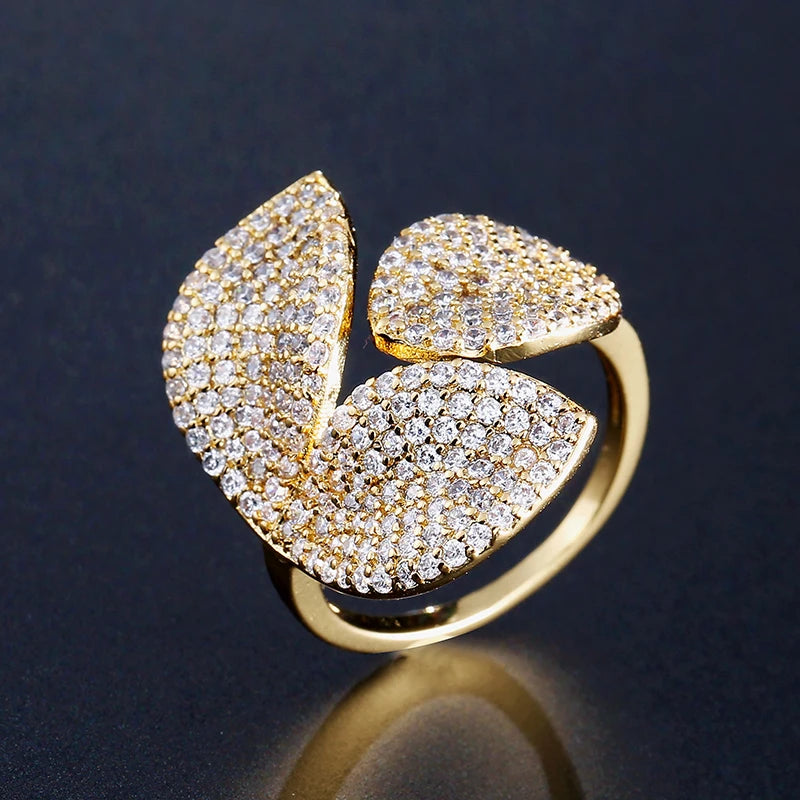 ZAKOL Luxury Sparkling Leaf Flower Micro-paved Zirconia Open Rings for Women Delicate Bridal Wedding Jewelry RP2034