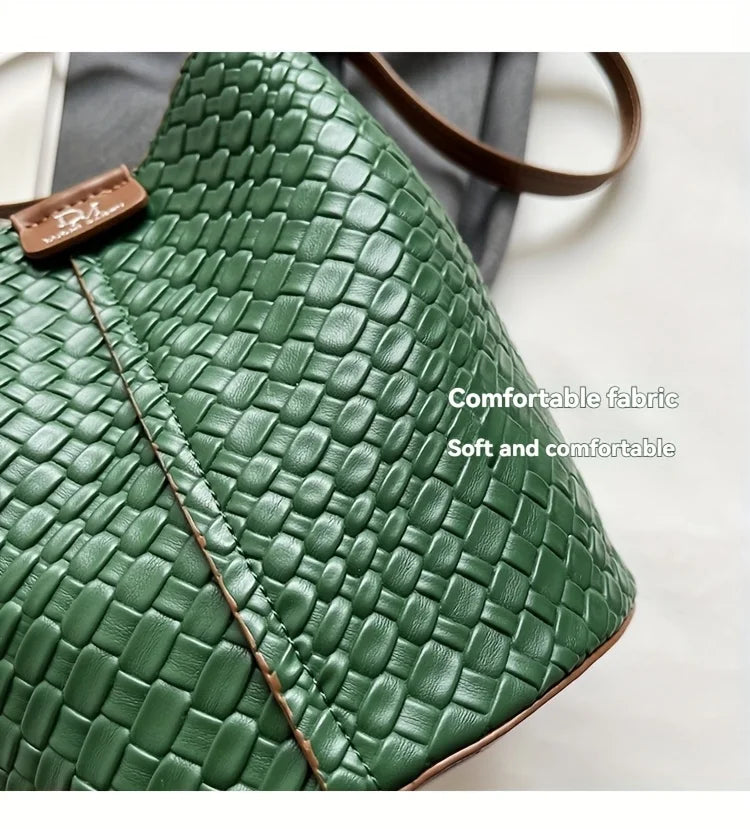 Fashionable Large Capacity Women's Crossbody Bags, Leather Retro Versatile Single Shoulder Bucket Bag, Suitable for Commuting