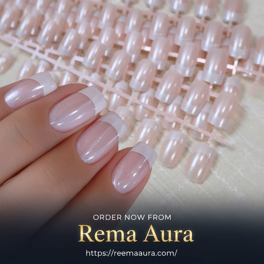 120Pcs French Pearlescent Short Square False Nails Acrylic Full Cover Artificial Press On Nails Glossy Fake Nails Extension
