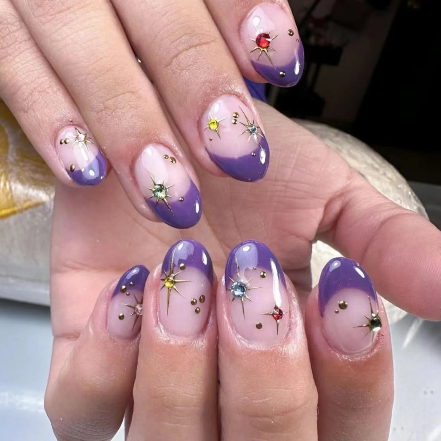 24Pcs Short Almond Nails Set Full Cover Star Moon Wave French Glitter Press on False Nails with Jelly Glue Detachable Nail Art
