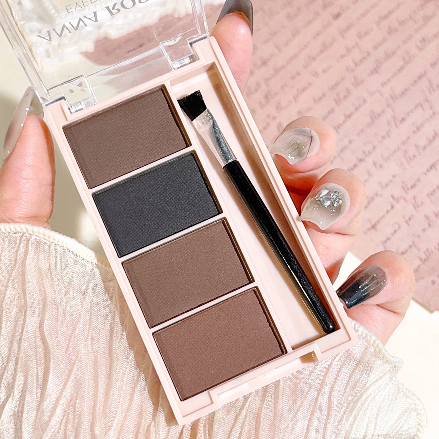 4-Color Eyebrow Powder Palette with Brush