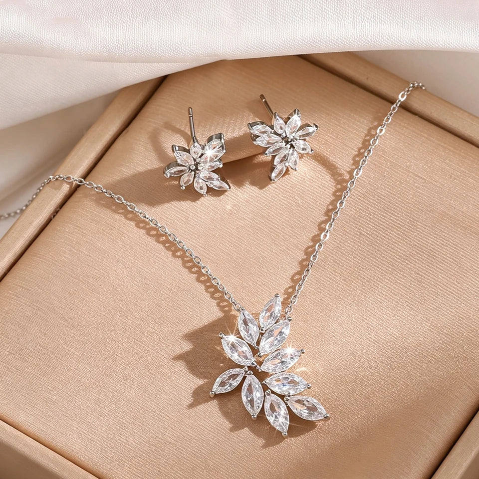 ZAKOL Sliver Color Shining Cubic Zirconia Leaf CZ Pendant Necklace Earrings Set for Women Exquisite Luxury Jewelry Set Gift