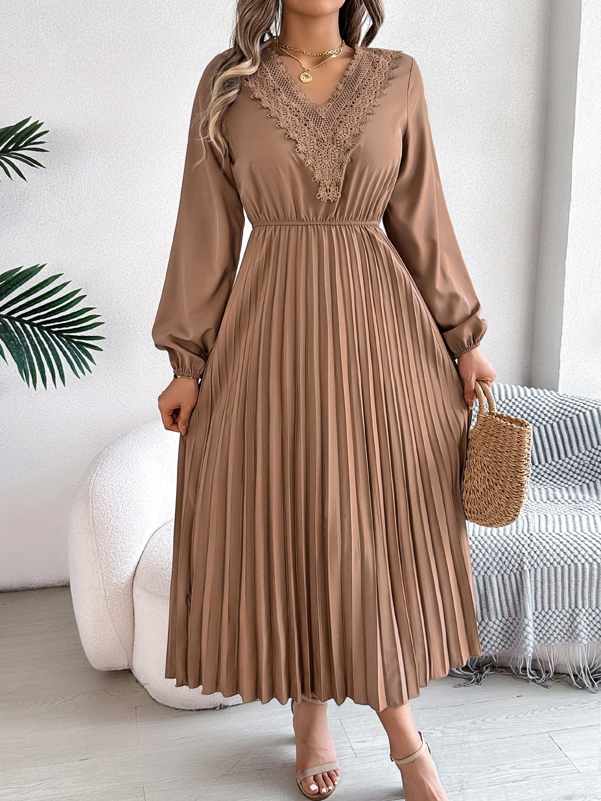 2026 Fashion Lace V Neck Lantern Long Sleeve Maxi Dress for Women Autumn Winter Casual Solid Color Pleated Dresses Khaki Red