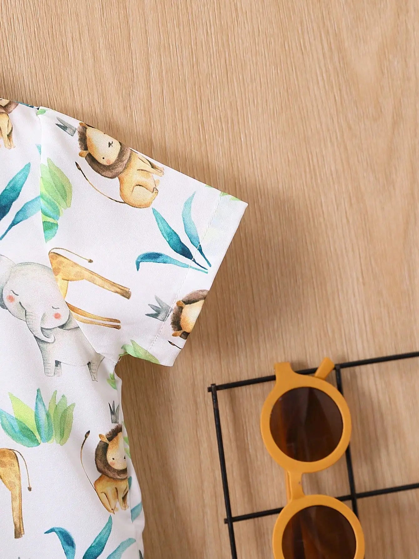 Summer Baby Boy Casual Animal Print Short-Sleeved Shirt And Shorts 2-Piece Set Boys' Vacation Travel Shirt Set