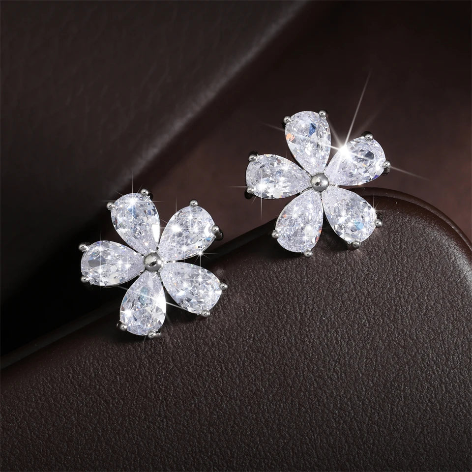 ZAKOL Cute Clear Zircon Flower Stud Earrings For Women Wedding Sparkling Crystal Fashion Bridal Jewelry