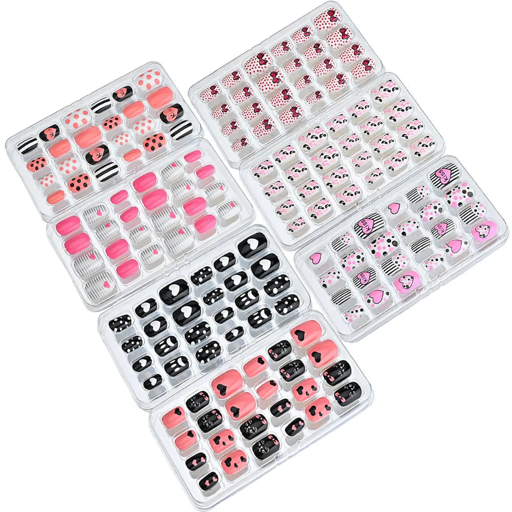 24Pcs/Box Cartoon Heart Bow Rainbow Design Kid Fake Nails Tips Cute False Nail Girls Press on Nails Full Cover Short Fingernails