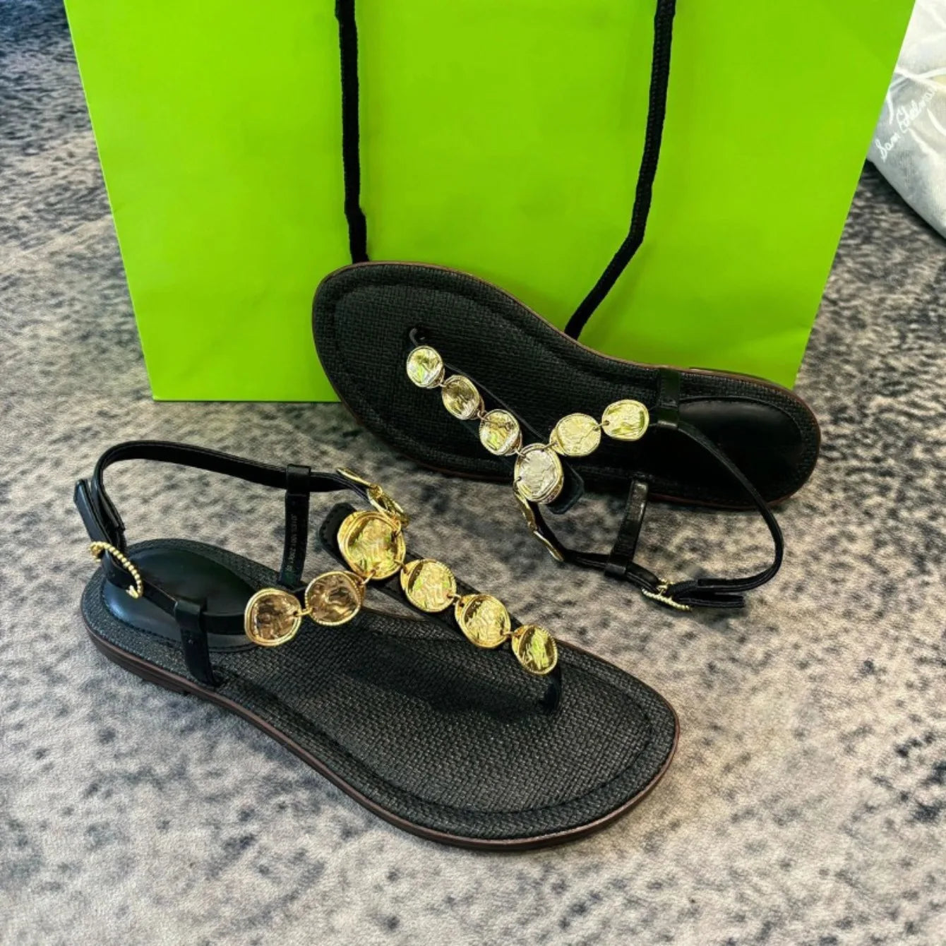 Women's Sandals Summer New Flat Comfort Sandals 2025 Fashion Trendy and All-match Beach Women's Shoes Sandalias De Mujer