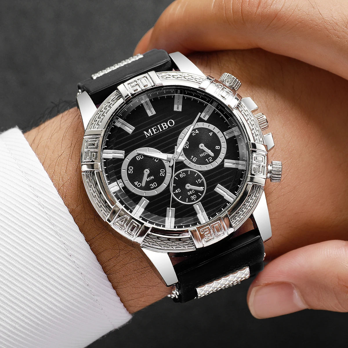 Fashion Men Sports Quartz Watch Black Silicone Band Casual Male's Dress Wristwatches Clock Gift Relogio Masculino（Without Box）