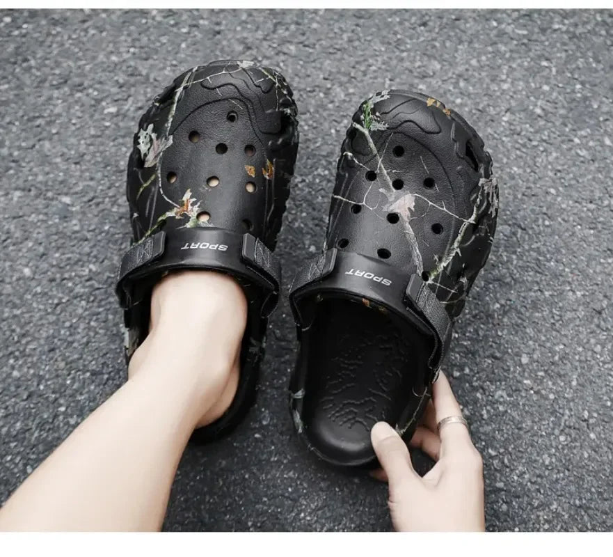 Summer Men's Clogs Sandals Man Home Garden Shoes Comfortable Men Slippers Non-Slip Soft Bottom Flip Flop Sandals Big Size 46 47