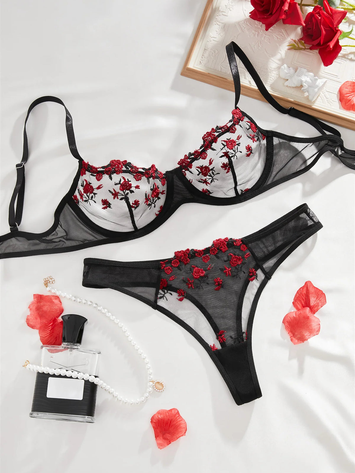 Black And Red Floral Embroidery Bra Set Women's Half Cup Underwear Thin Breathable Thong 2-Piece Set Valentine's Day Gift