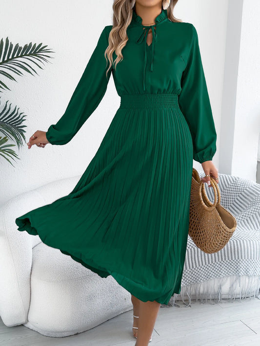 New Arrival Elegant V-Neck Lace-Up Pleated Maxi Dress – Autumn/Spring 2026