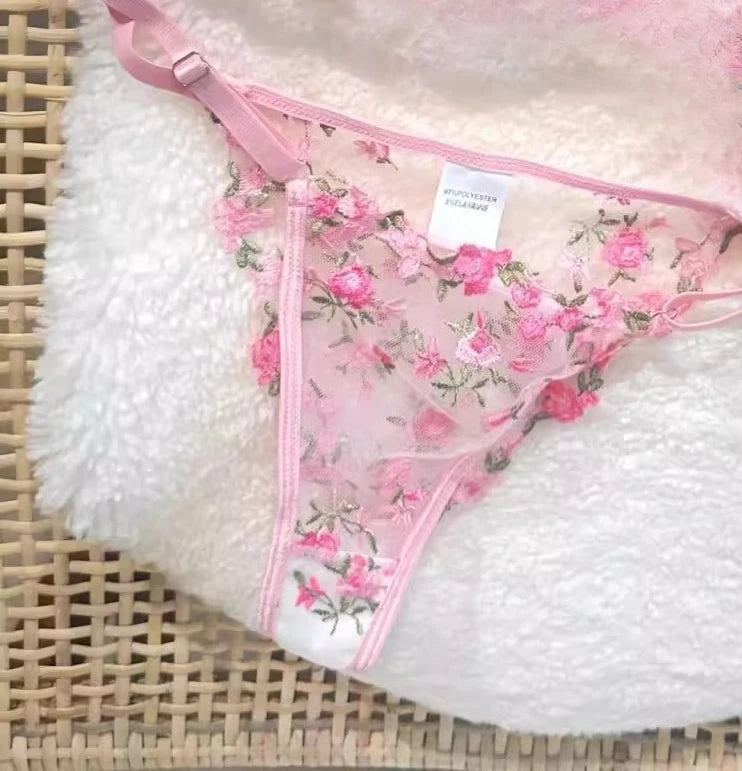 French Sheer Floral Sensual Lingerie Set Ultra Thin See Through Bralette with Soft Or Women Large Bust Support S-XL 32-38 MOYISU