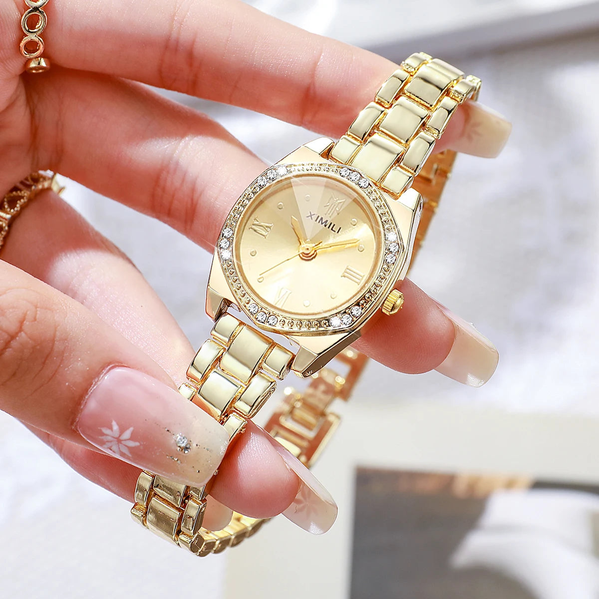 Elegant Rhinestone Roma Dial Women Quartz Watch Stainless Steel Bracelet Wristwatches Clock Gift Relogio Feminino（Without Box）