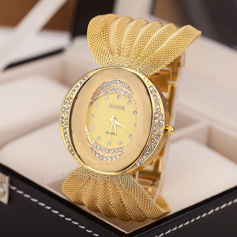 Brand New Luxury Gold Rhinestone Ladies Watch – Quartz Bracelet