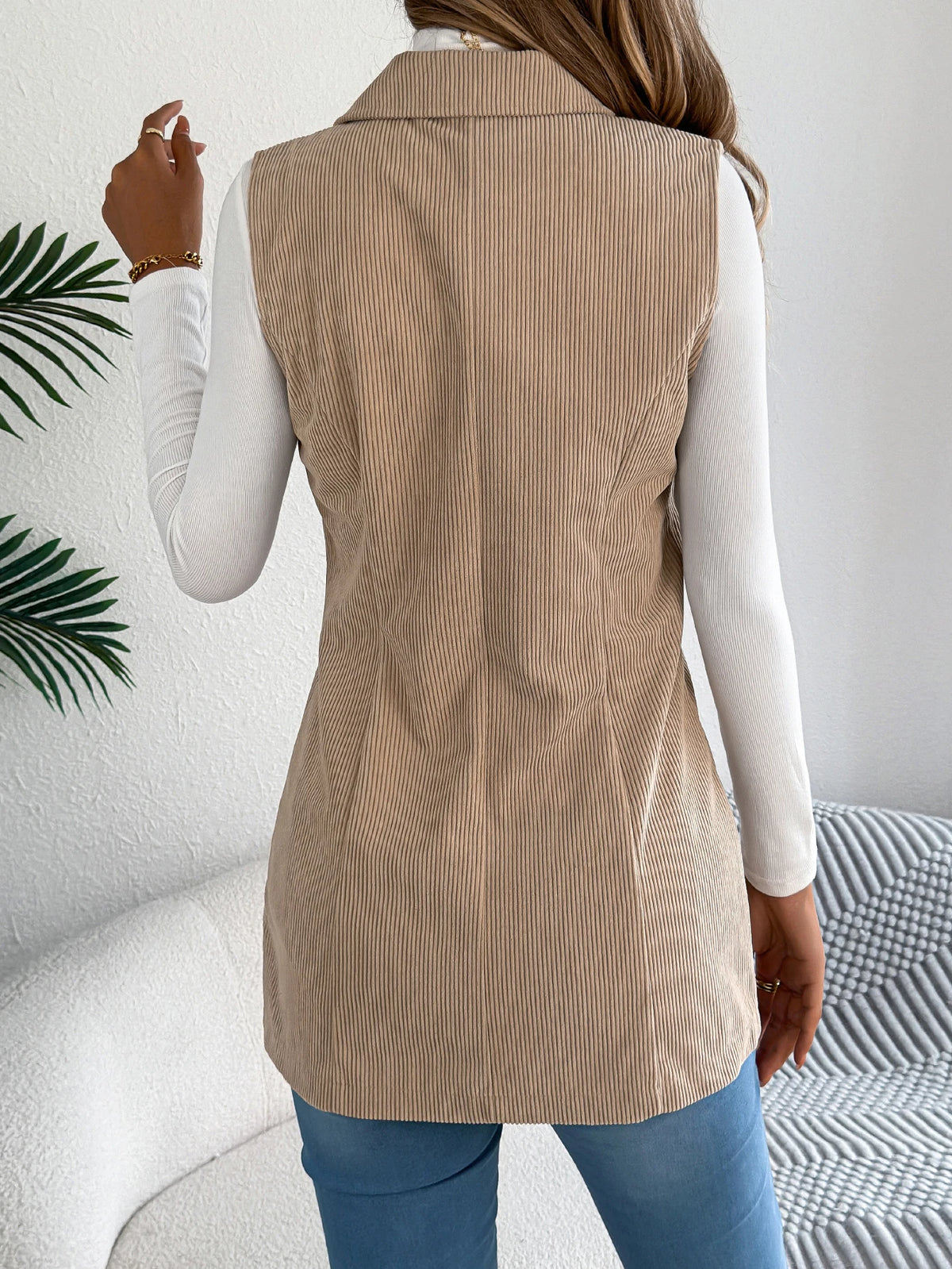 Autumn Winter Corduroy Coat Women 2026 Casual Solid Color Single Breasted Lapel Sleeveless Jacket Khaki Red Black Woman Clothing