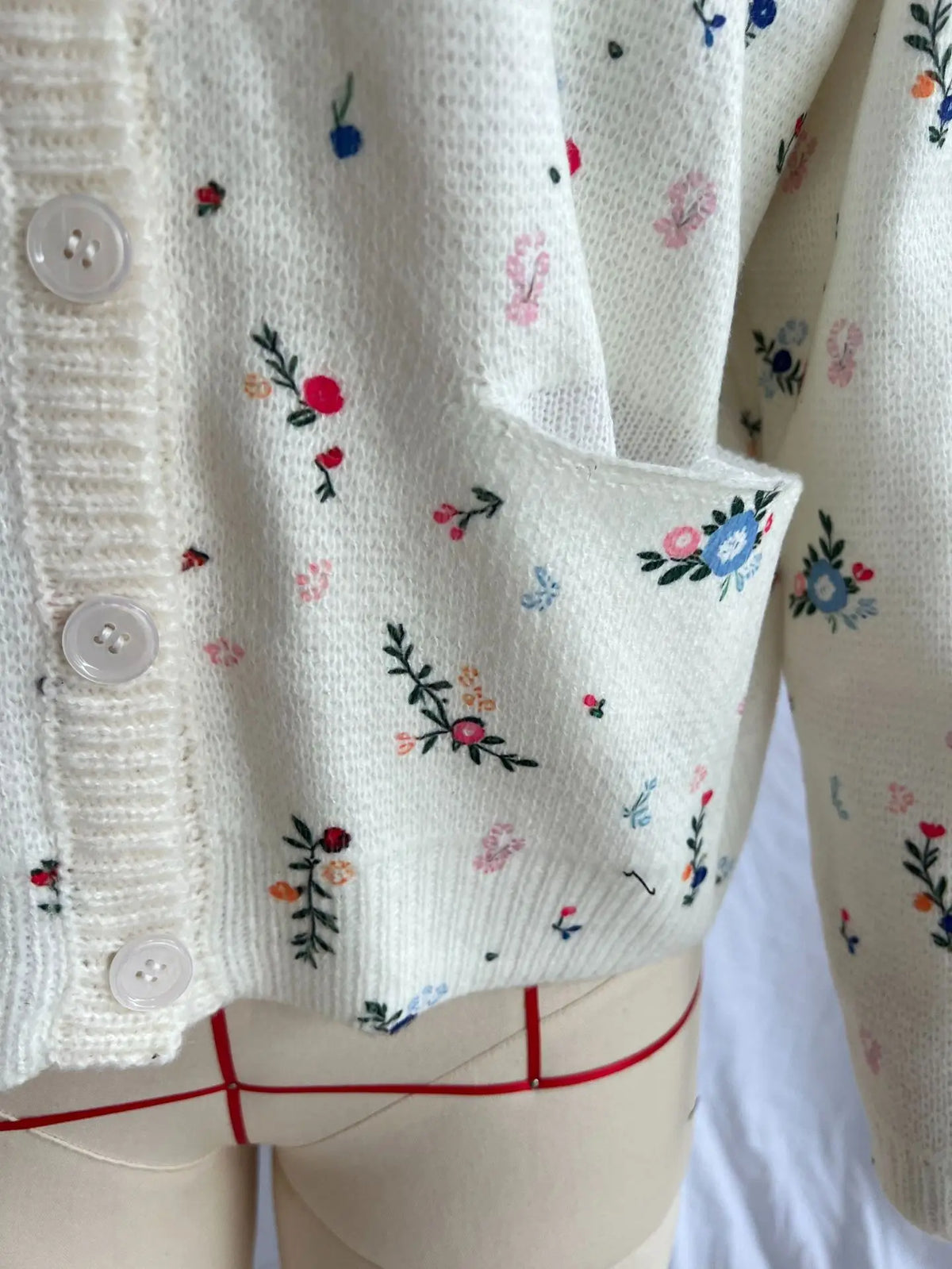 Womens' Elegant Knitted Print Cardigan Casual V Neck Floral Print Long Sleeve Coat Loose Front Sweater Autumn Winter Streetwear