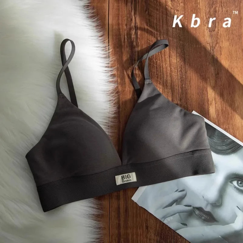 MOYISU Wholesale French Lady Triangle Cup Lingerie for Women No Underwire Comfort Anti-sag Small Bra Cover No Trace Summer Thin
