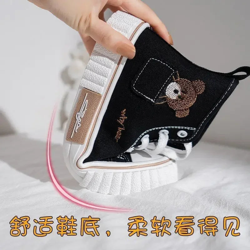 Cute Women’s Canvas Sneakers – Breathable High-Top Vulcanized Flats | حذاء نسائي قماشي كاجوال – سنيكرز عالية مريحة وبتصميم فلكنايزد