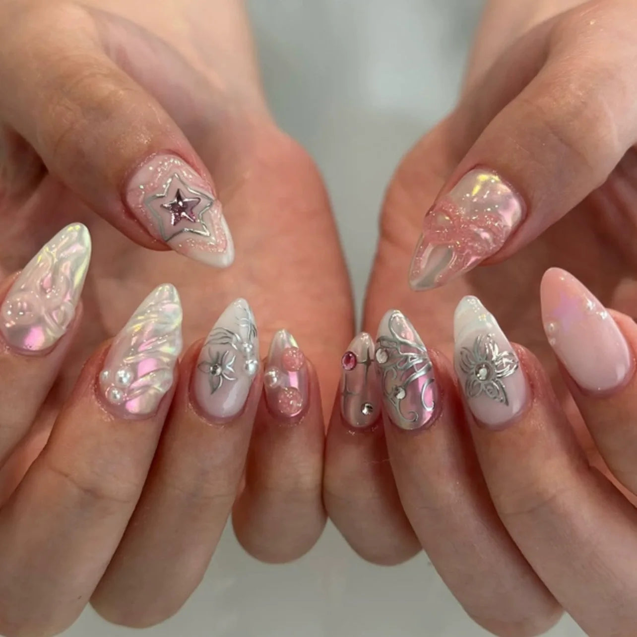 24Pcs Y2k Almond Acrylic Nails Full Cover 3D Diamond Black Nail Art Sweet Cool French Wearable Fake Nail Manicure Tips for Girls