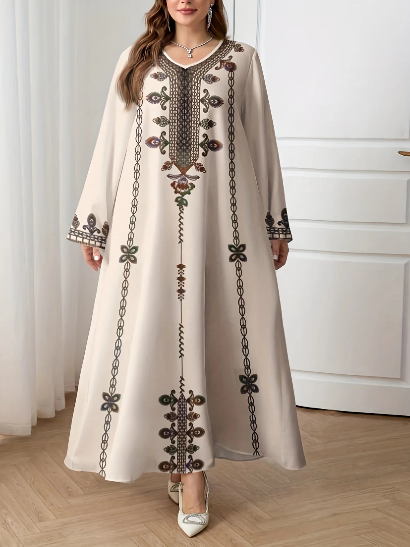 New Spring and Autumn Style, Plus Size Fashionable Women's Clothing, Ethnic Print, Elegant, Loose and Comfortable for Commuting, Vacation Style Long-Sleeved Dress