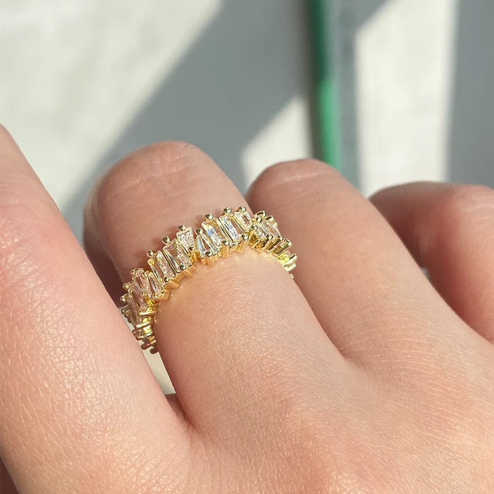 Classic Cubic Zirconia Engagement Rings for Women Luxury 18K Gold Color Plated Wedding Party Jewelry