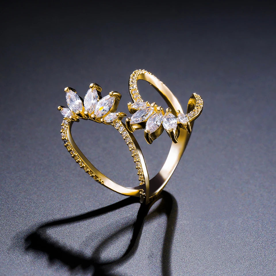 ZAKOL Cute White Geometric Zirconia Leaf Open Adjustable Rings for Women Party Jewelry 2023 New