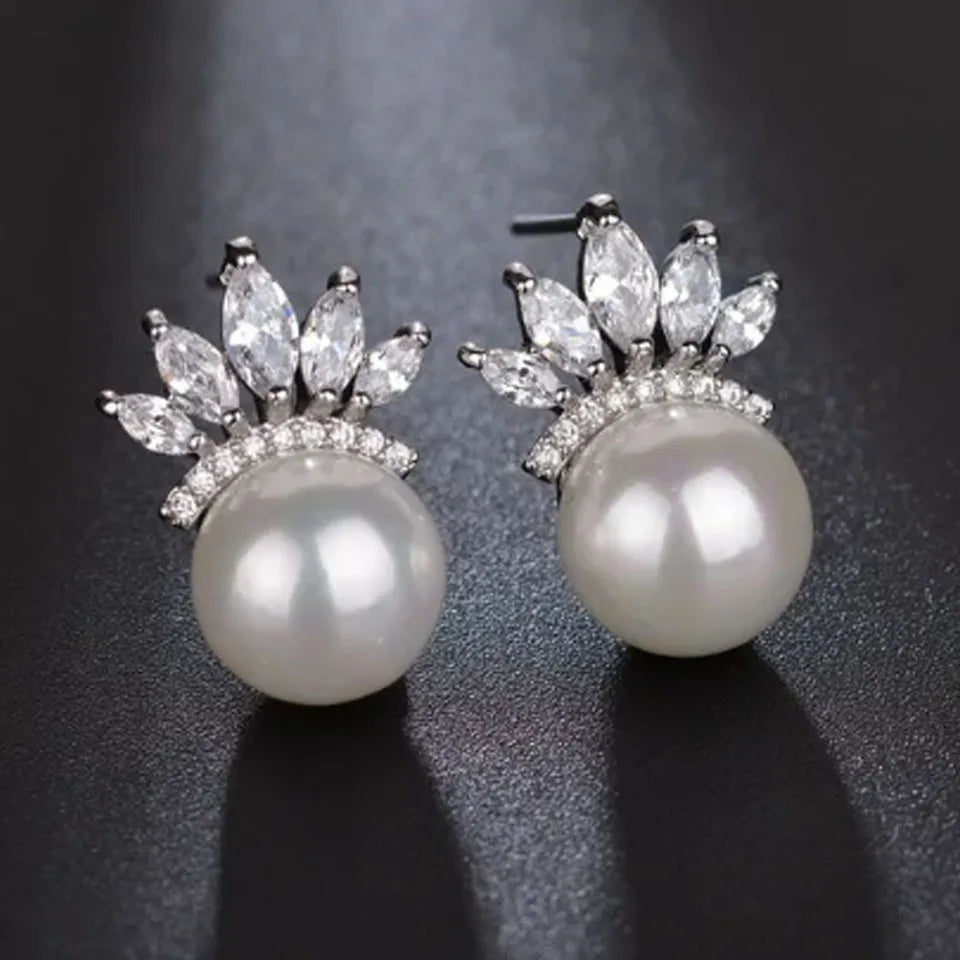 ZAKOL Temperament Imitation Pearl Flower Stud Earrings Elegant Leaf Marquise Zirconia Wedding Party Jewelry for Women