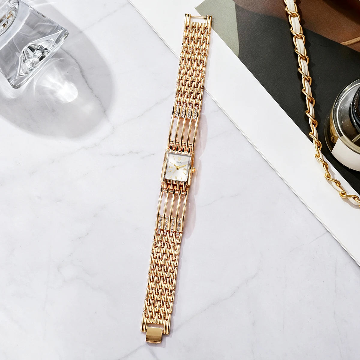 Luxury Gold Bracelet Strap Women Quartz Watch Rectangle Roman Dial Ladies Dress Wristwatches Clock Relogio Feminino（Without Box）