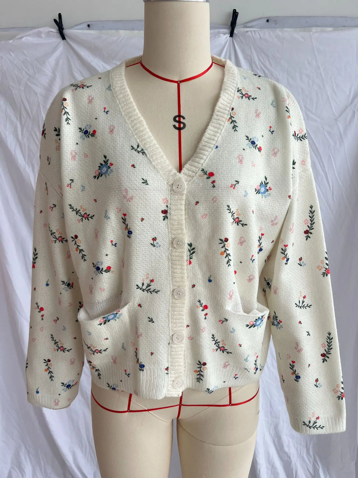 Womens' Elegant Knitted Print Cardigan Casual V Neck Floral Print Long Sleeve Coat Loose Front Sweater Autumn Winter Streetwear